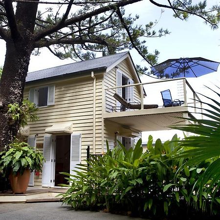 Port Douglas Cottage & Lodge Room photo