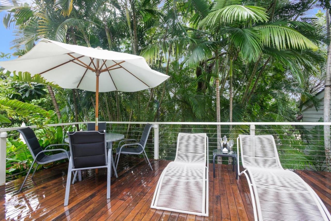 Port Douglas Cottage & Lodge Exterior photo