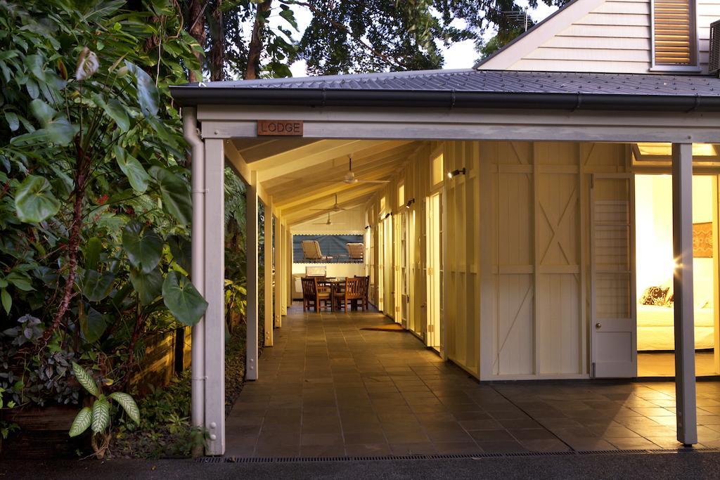 Port Douglas Cottage & Lodge Room photo