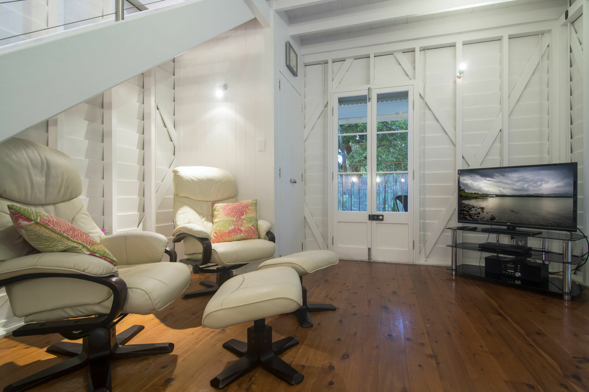 Port Douglas Cottage & Lodge Exterior photo