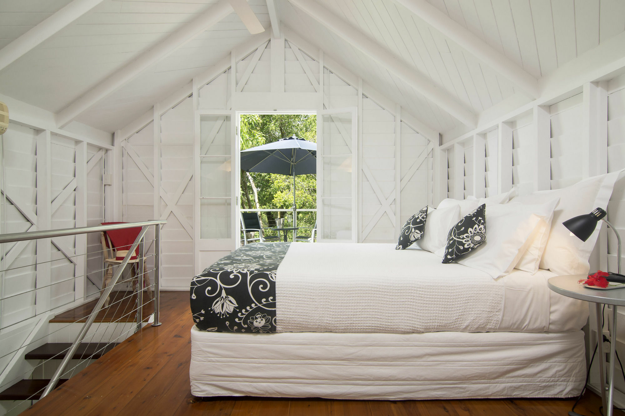Port Douglas Cottage & Lodge Exterior photo